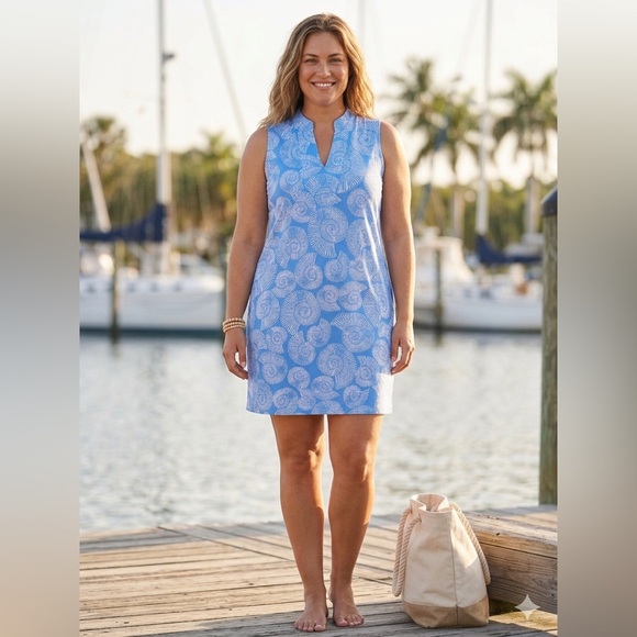 Southern Tide Other - Southern Tide Blue and White Shell-Print Sleeveless Coverup